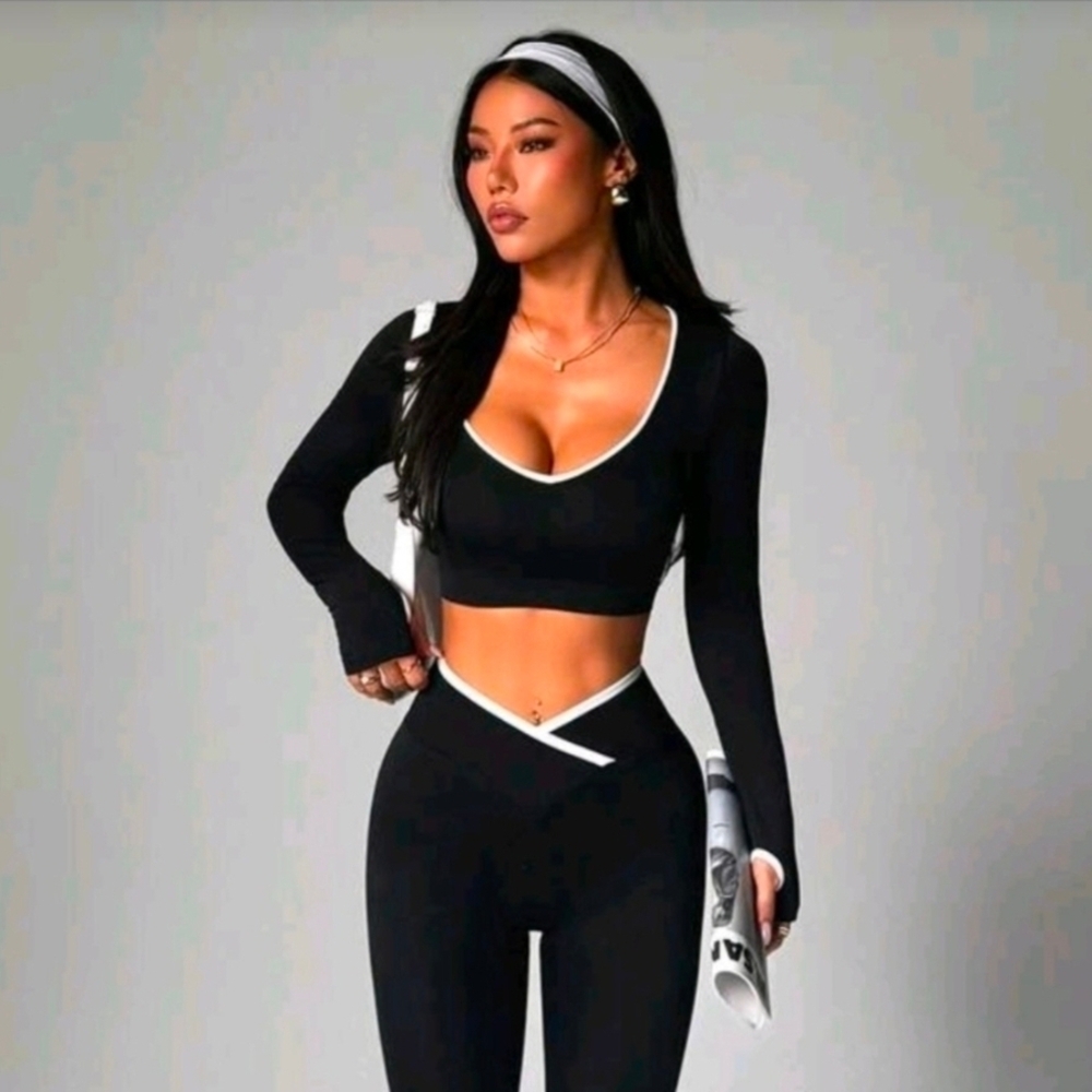 Black Long Sleeve Crop Top Activewear Size M